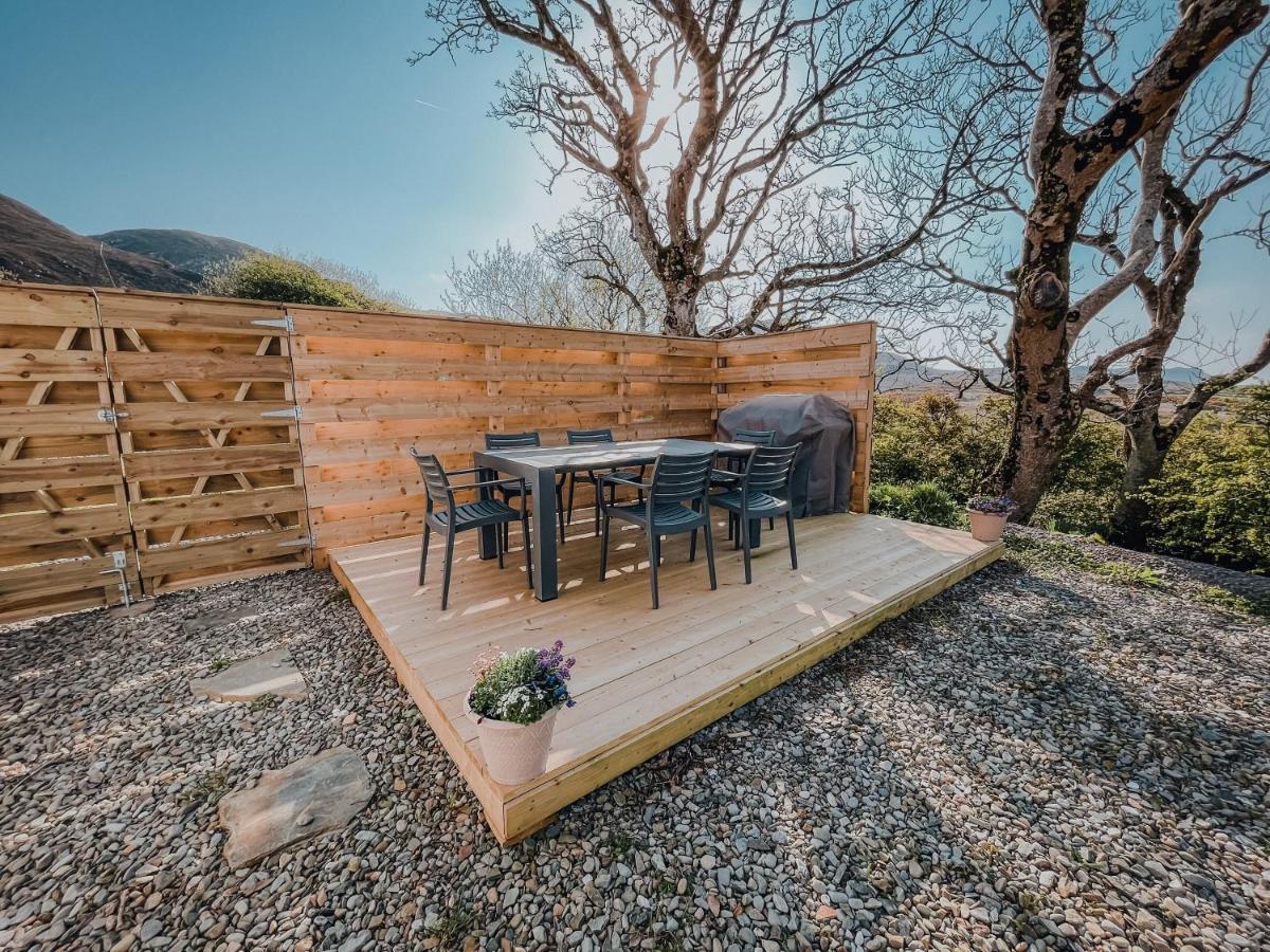 Secluded Thatched Cottage, Near Beaches & Hill Walking Rashenny Εξωτερικό φωτογραφία